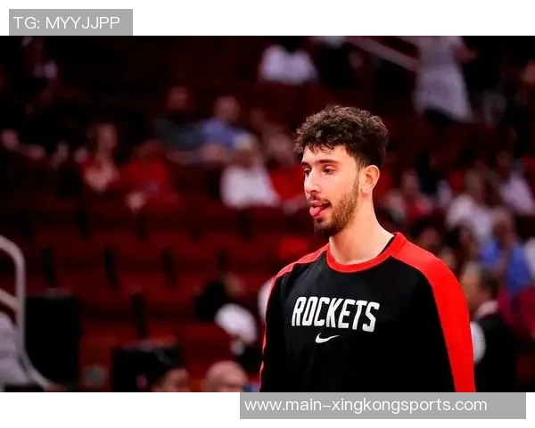 小贾巴里谈投篮进步与申京合作的显著成效