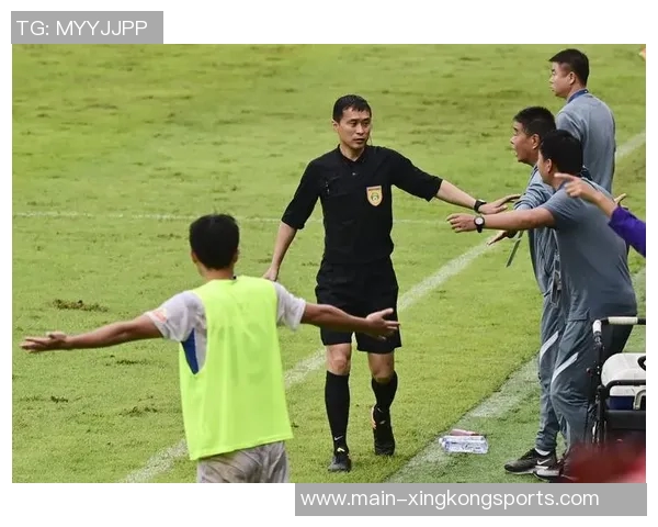 国安教练组迎新成员前津门虎助教与蓉城门将教练加盟